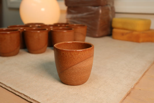 cafe cup | nutmeg