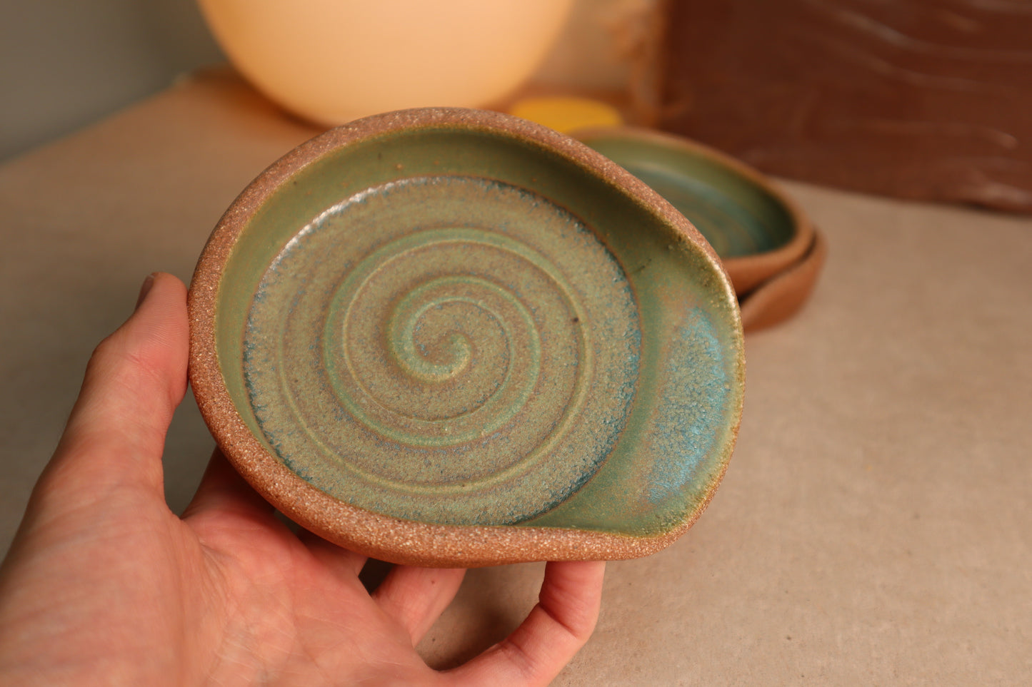 spoon rest | fern mist