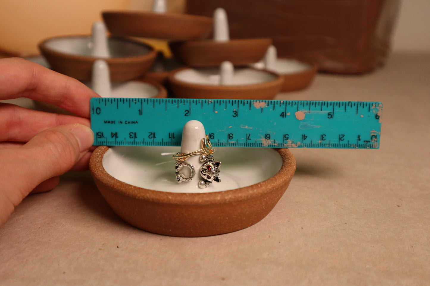 ring dish | glossy white