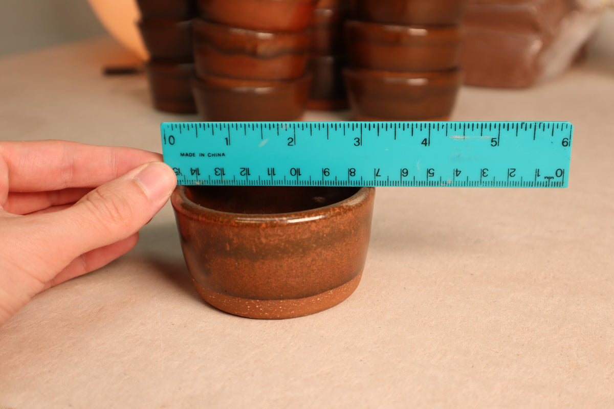 sauce bowl | iron red