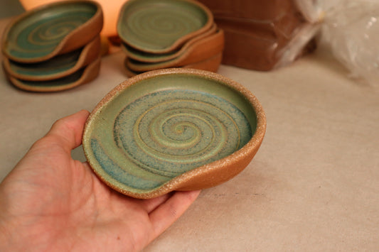 spoon rest | fern mist