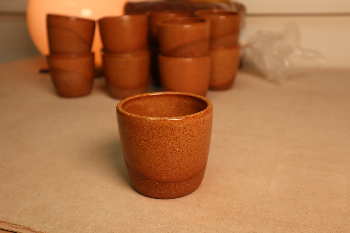 cafe cup | nutmeg